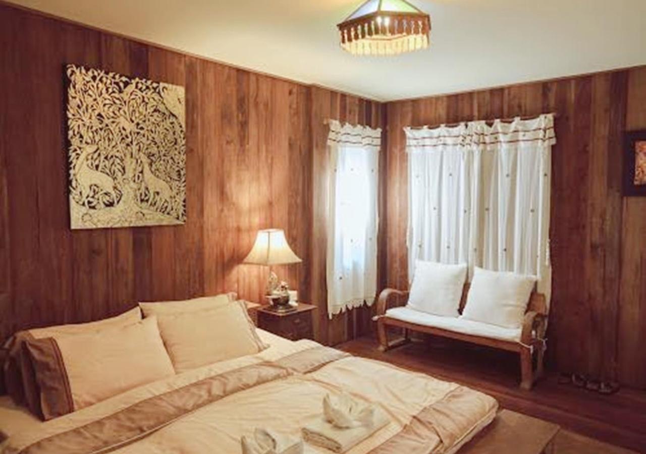 Tanita House Bed & Breakfast Chiang Mai Exterior photo